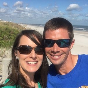 Meet your Posher, Cara