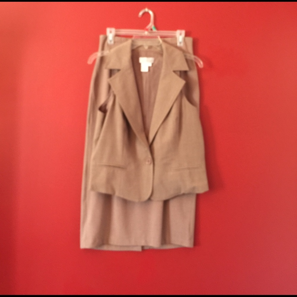 Spiegel vest and skirt set, worn once.