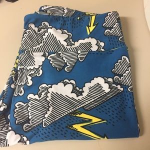 LuLaRoe Tall & Curvy Storm Leggings
