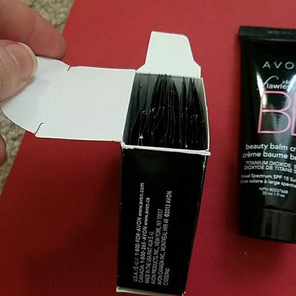 Avon - Picture 2 of 3