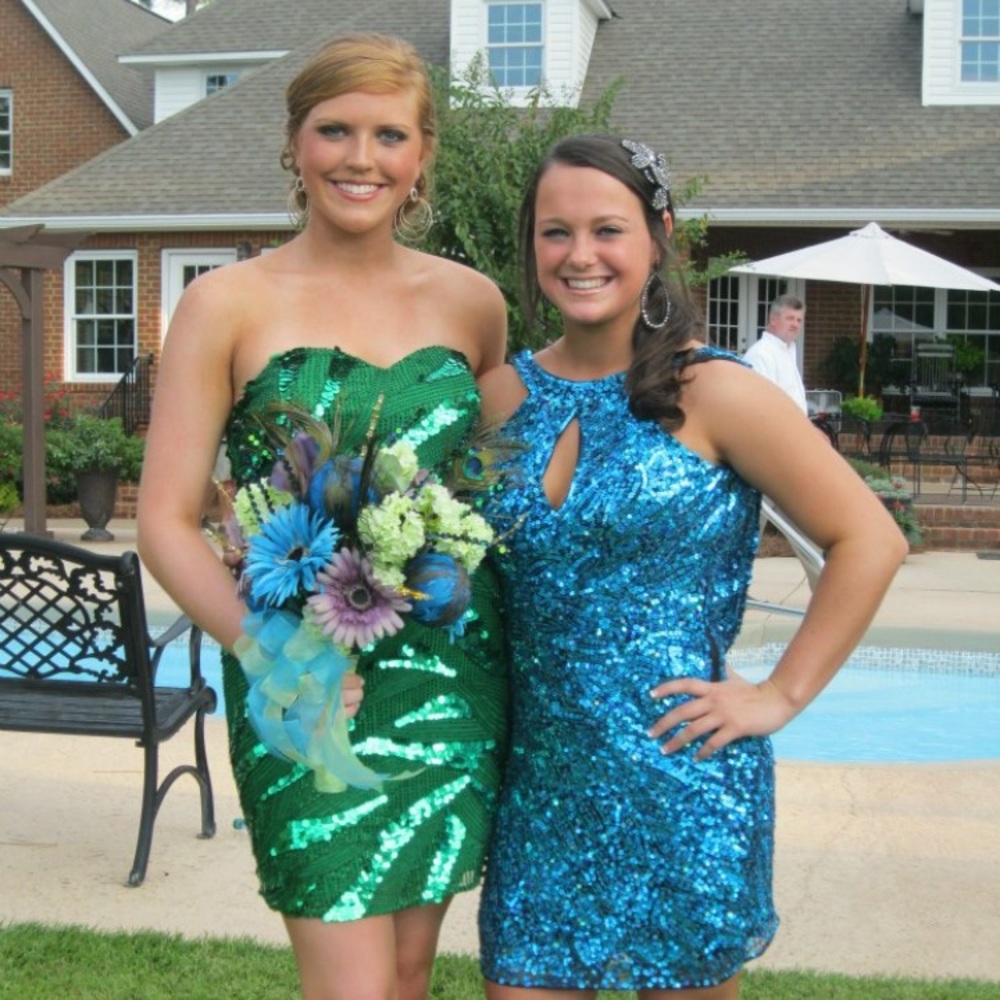 Short green Homecoming dress