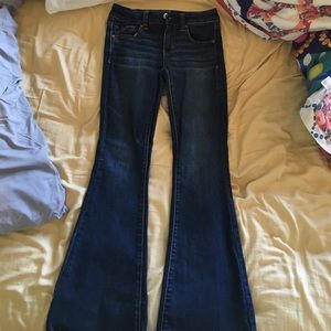 american eagle flowy jeans