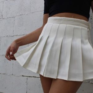 american apparel white pleated tennis skirt