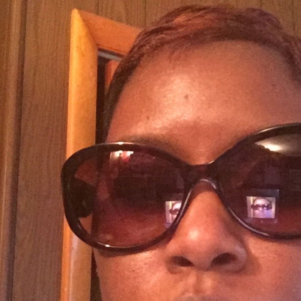 Coach sunglasses - Picture 5 of 6