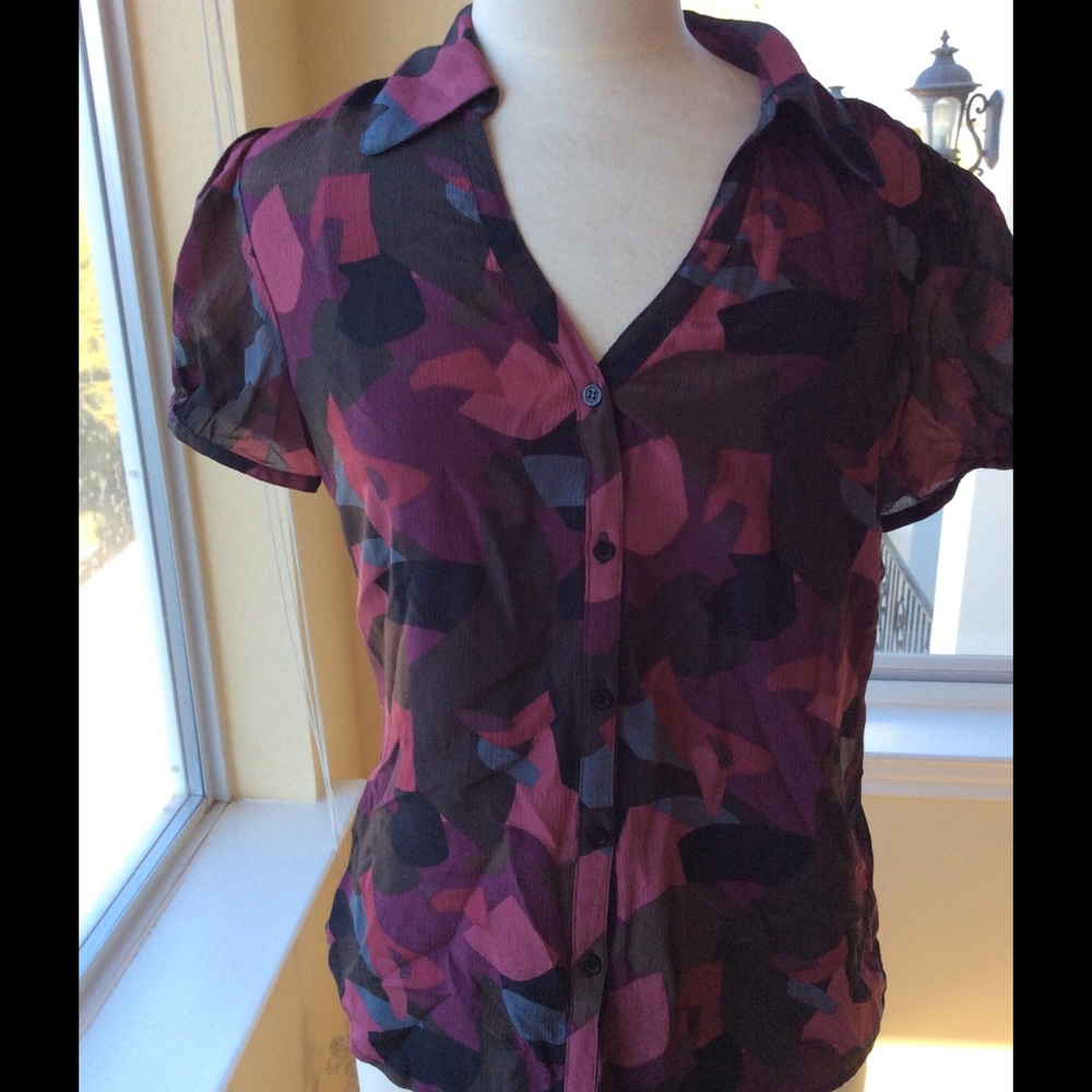 Short sleeve blouse