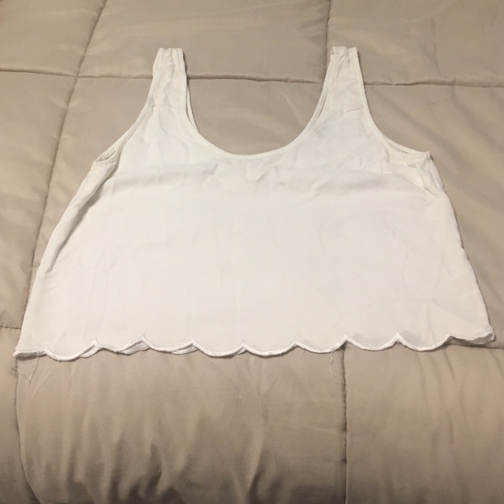 Pac sun scalloped white crop top