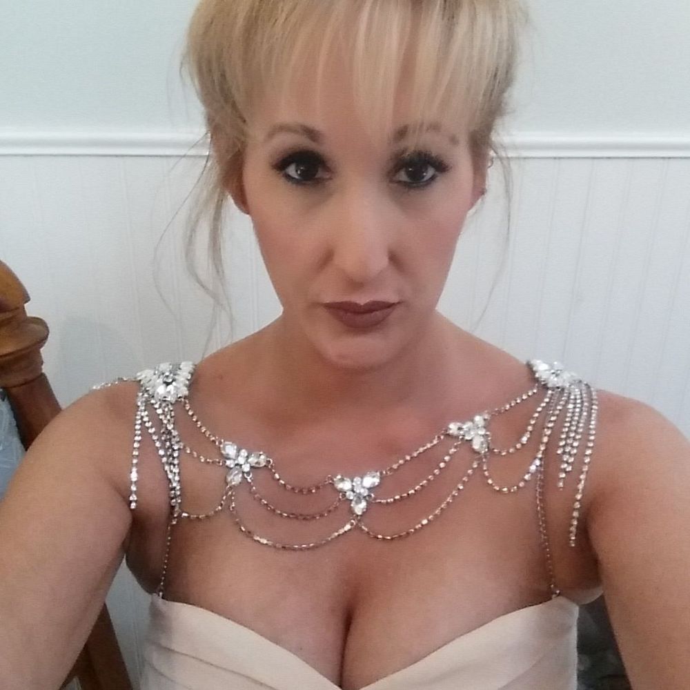 Meet your Posher, Rebecca