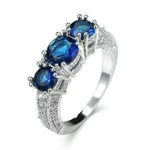 Cubic zircon blue saphire