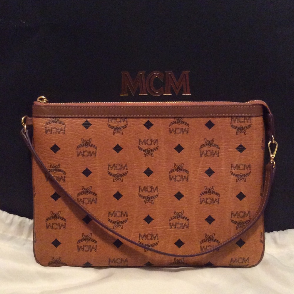MCM shoulder bag/ pouch