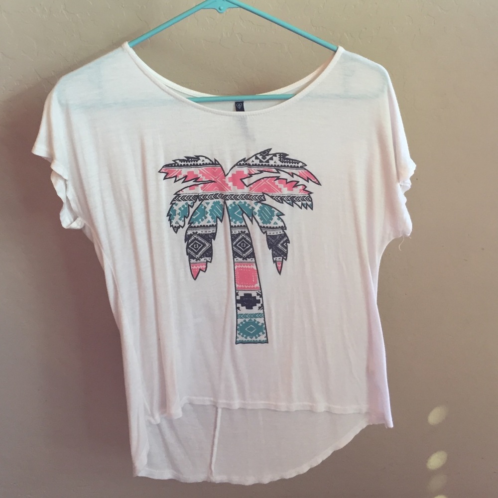LOVE white tee w/ palm tree