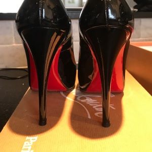 Black patent Christian Louboutin Rolando 38.5
