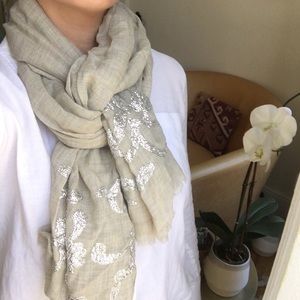Anthropologie Wool Silk Scarf Beige Silver Sequins