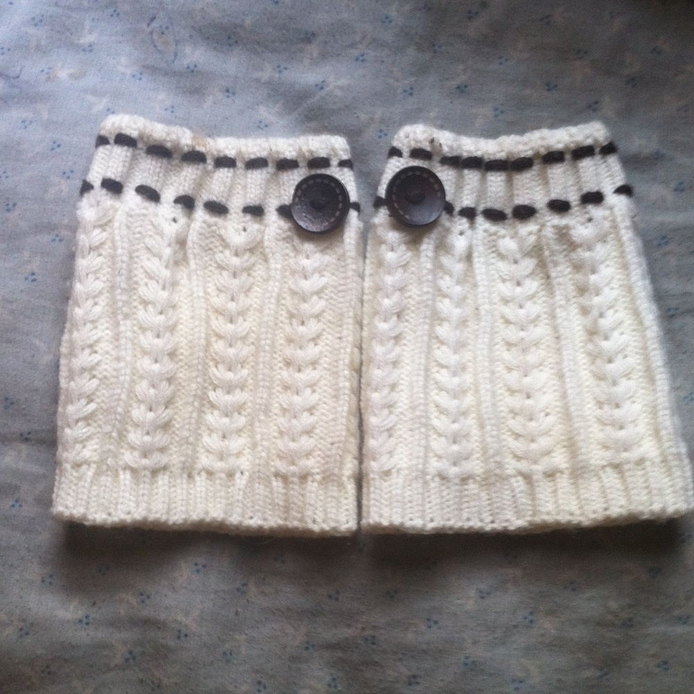 💖White boot cuffs