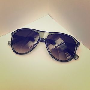 ♥️BOGO♥️New Express Crystal Olive Plastic Aviator