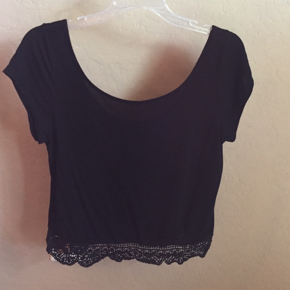 Nella Fantasia medium black tee
