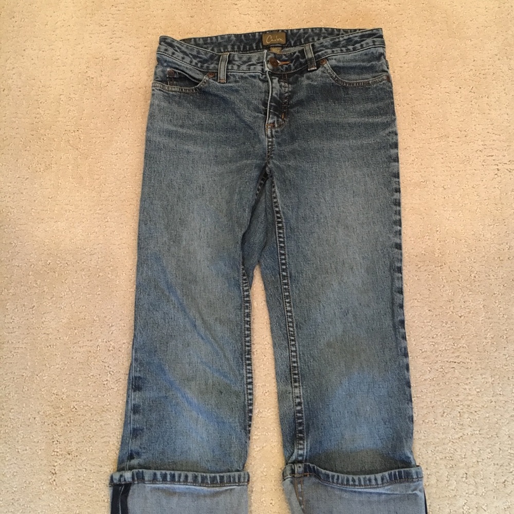 NEW LISTING! Petite Caslon Cuffed Capri Jeans