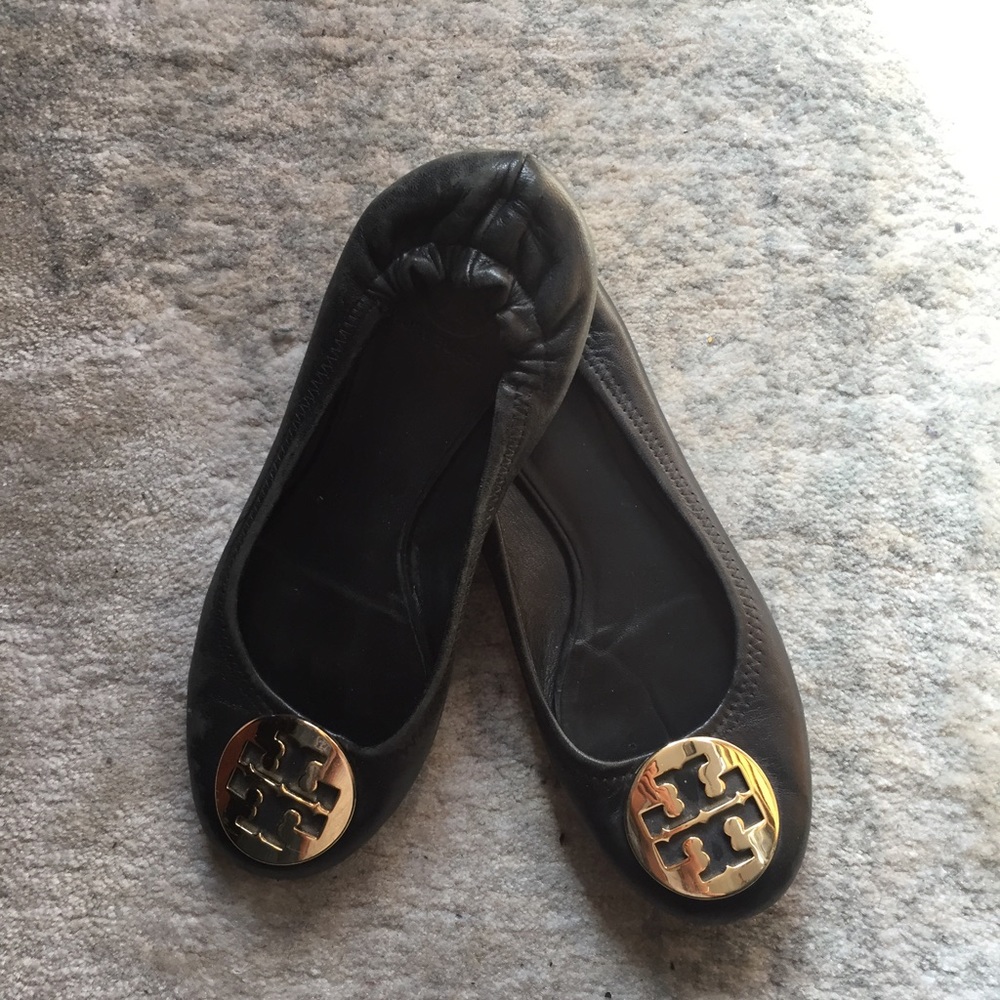 Tory Burch Black Reva Flats - size 7.5