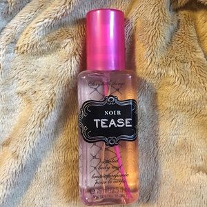 Sexy little things Noir Tease body mist Sexy little things Noir Tease body mist
