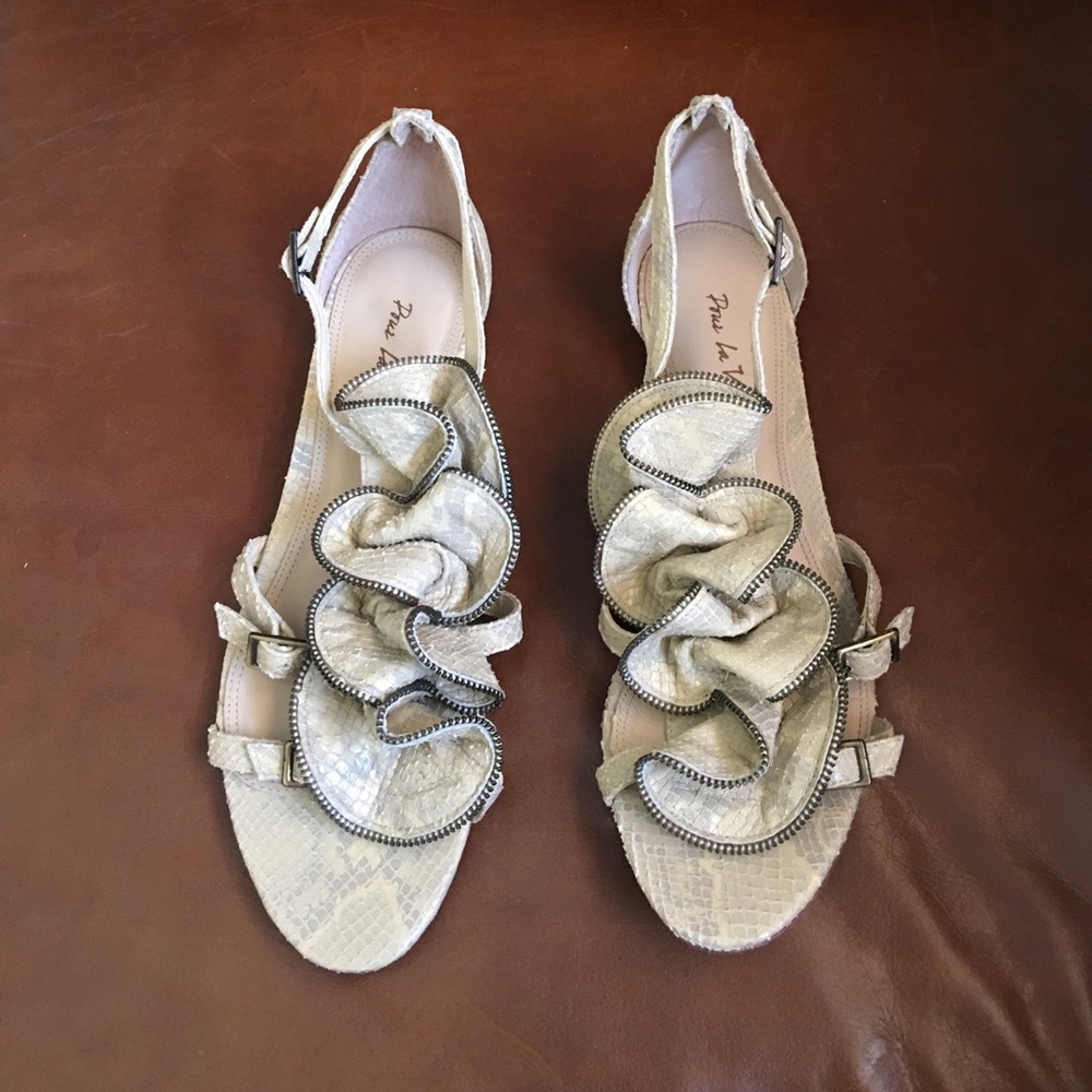 Pour la Victoire Snakeskin Sandals