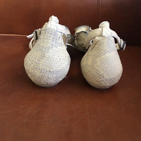 Pour la Victoire Snakeskin Sandals - Picture 3 of 4