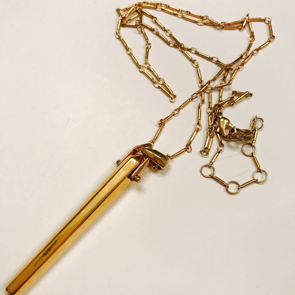 Stella dot rebel necklace gold