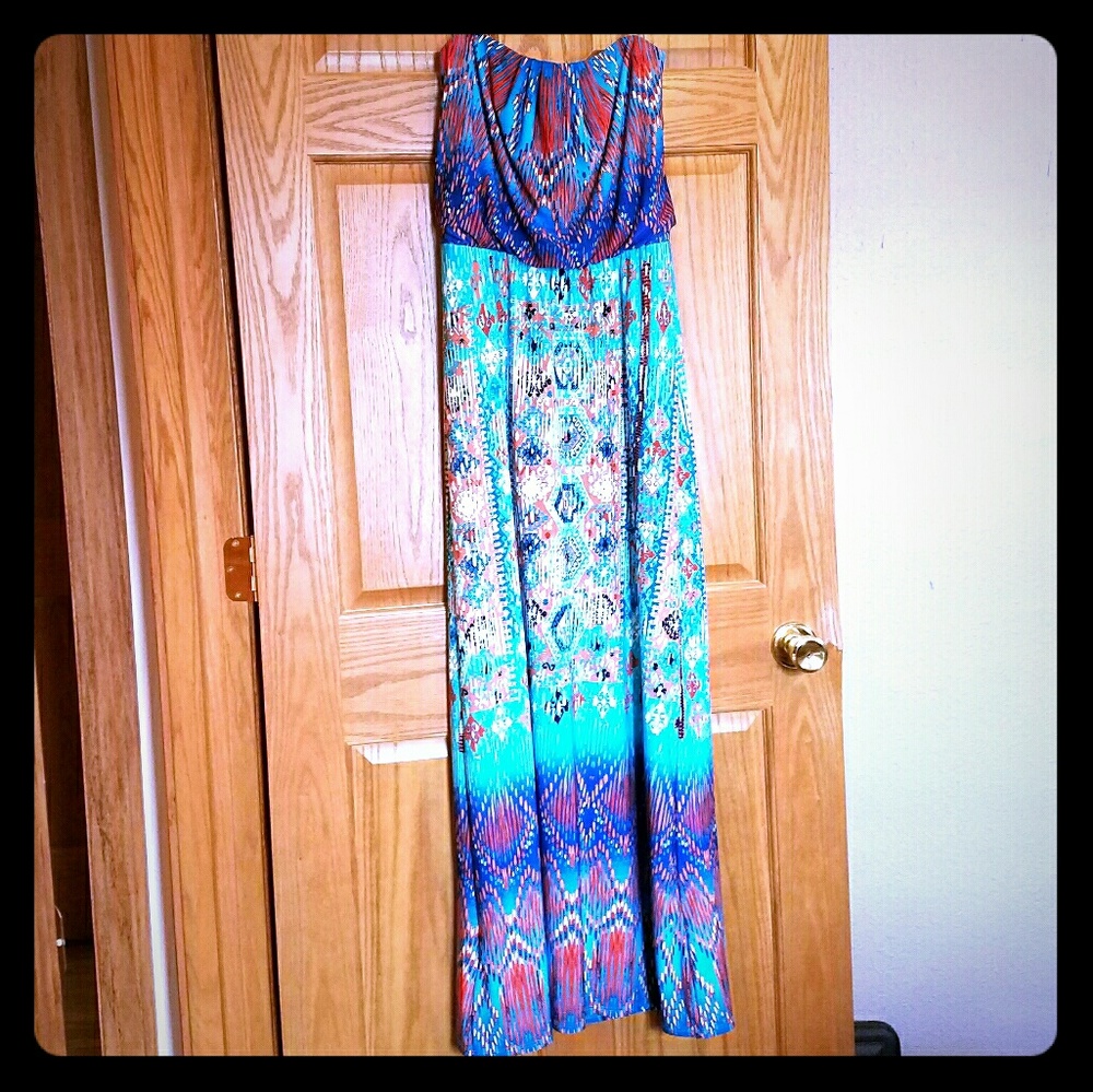 Bisou Bisou strapless Maxi dress