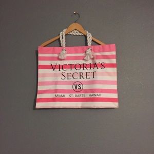 VS Stripped Beach Tote