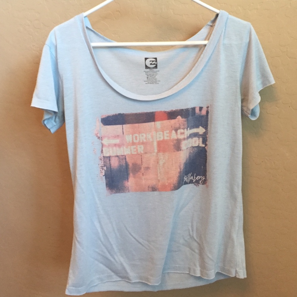 small Billabong light blue tee