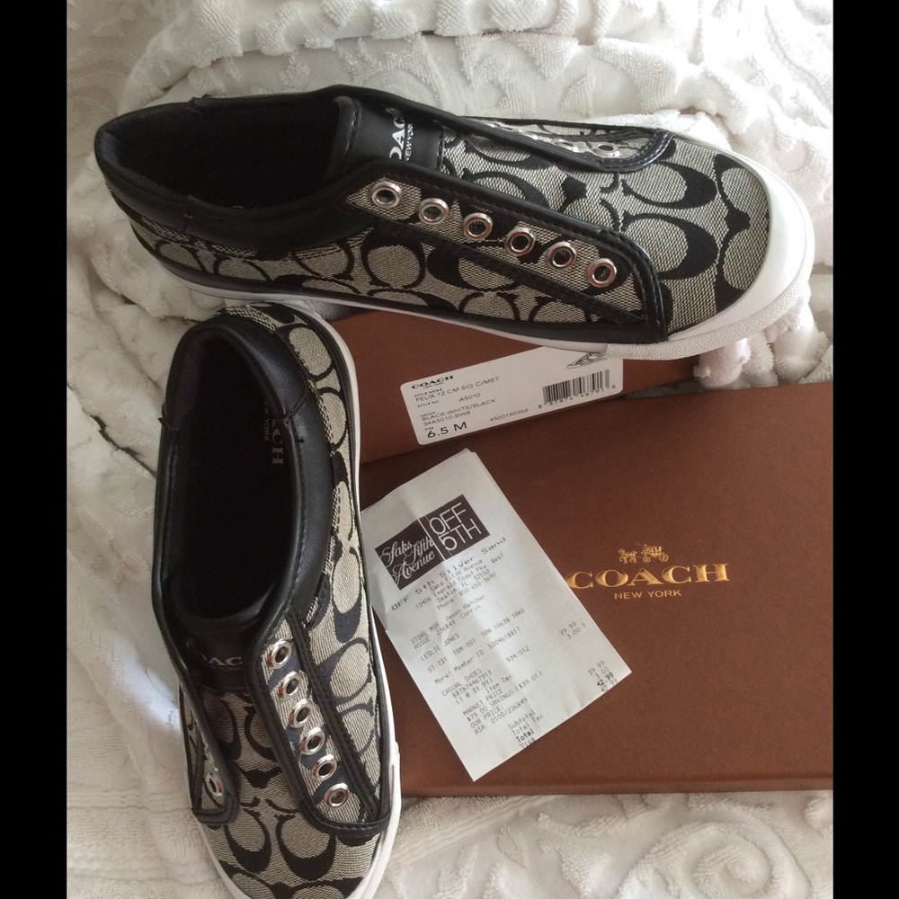 Coach casual shoes