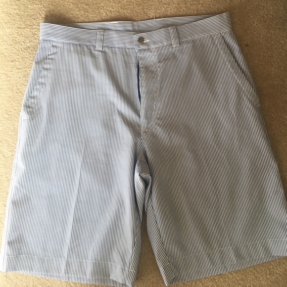Like new Callaway Golf shorts. - Picture 1 of 4