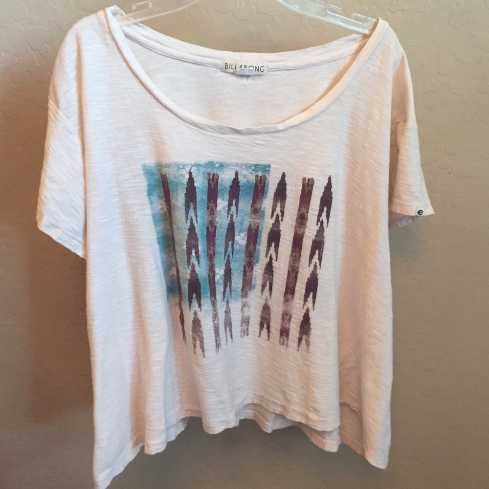 Billabong deigned tee