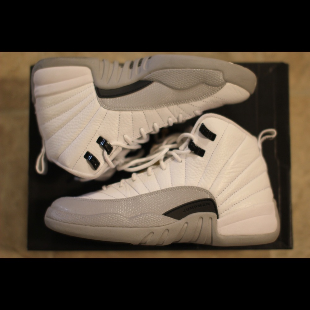 Jordan 12 wolf gray 5.5y