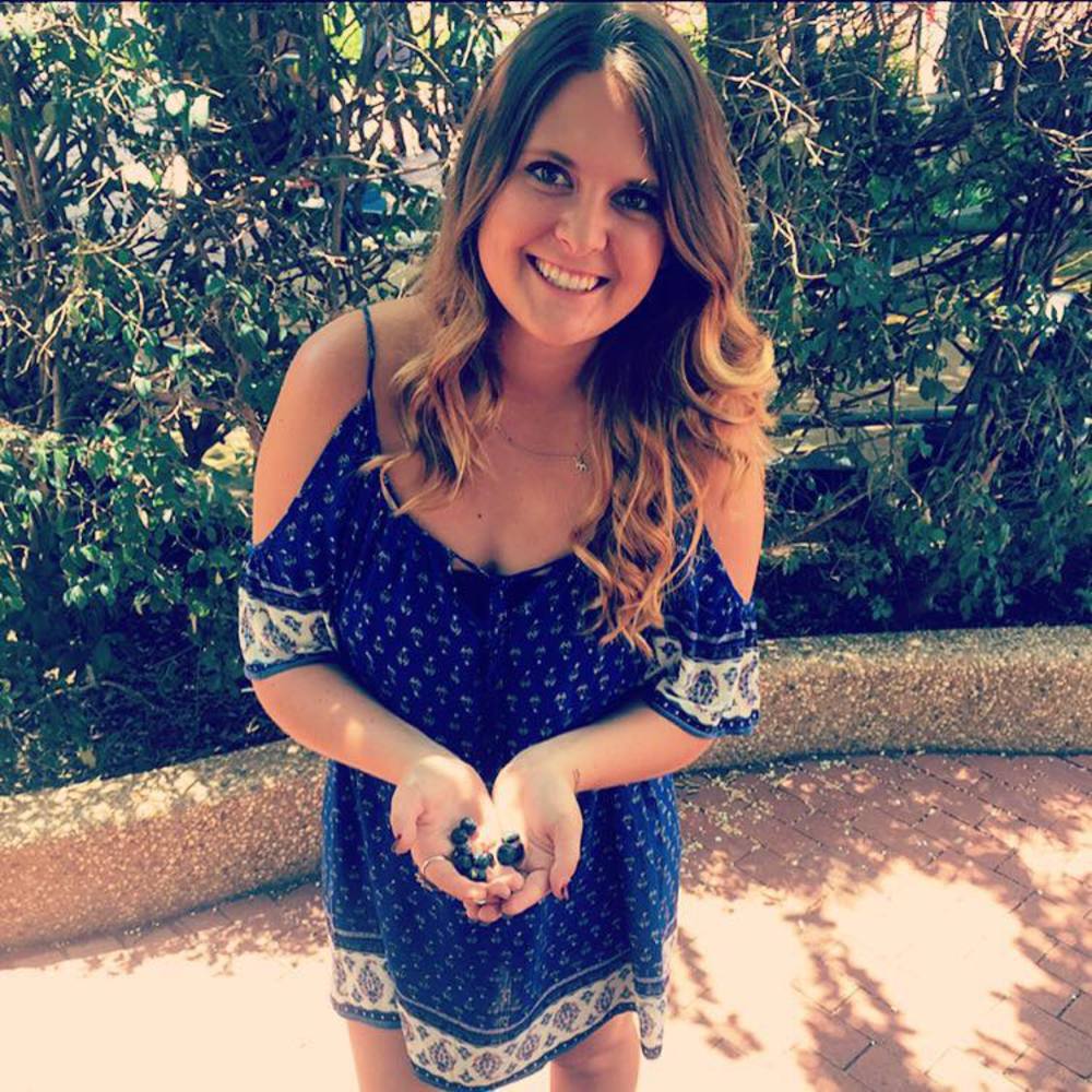 Meet your Posher, Ashley