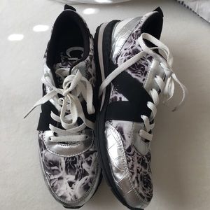 Sam Edelman sneakers