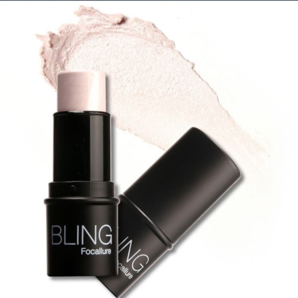 Silver or Gold Face Highlighter - Picture 4 of 5