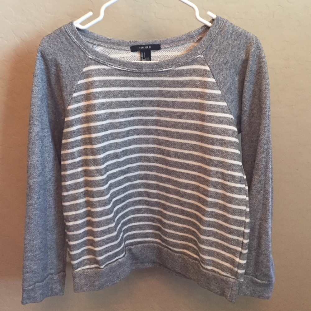 Forever 21 gray white striped long sleeve