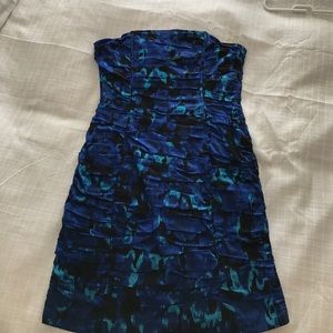 Patterned mini dress