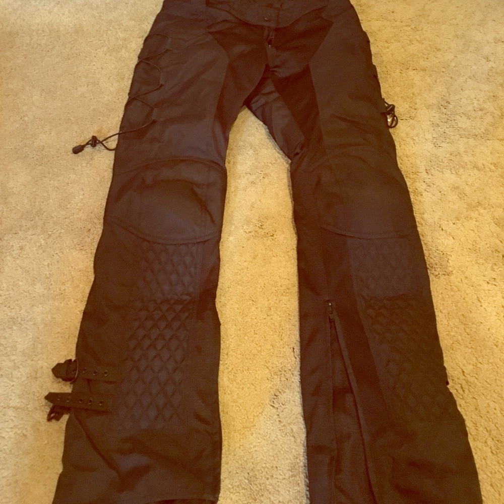 Motorcycle pants