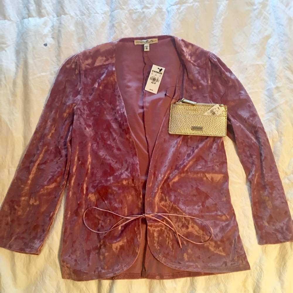 Express Pink Top!💕💕 - Picture 3 of 3