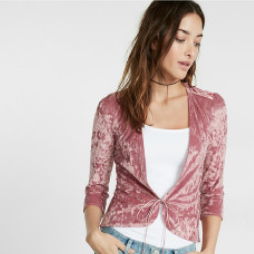 Express Pink Top!💕💕