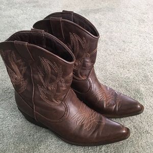 Rampage women's cowboy boots. Size 8