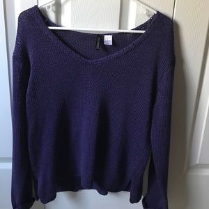 Purple v neck sweater! So cute (from h&m)