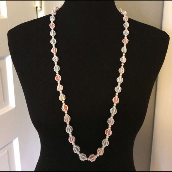 Vintage Jewelry - Fabulously fun vintage necklace