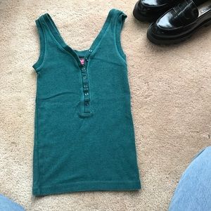 Teal green tank•faux buttons•size x small