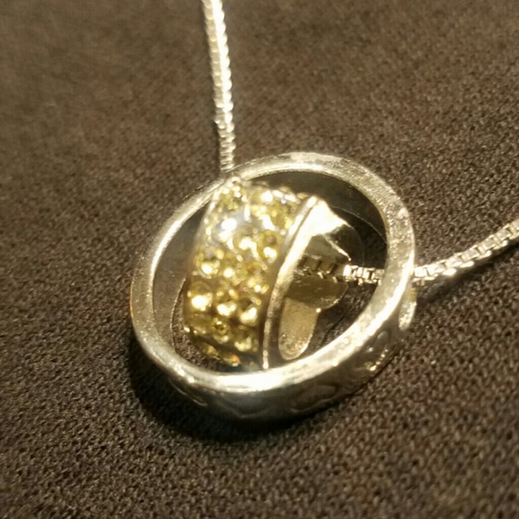 Heart in ring necklace - Picture 2 of 3