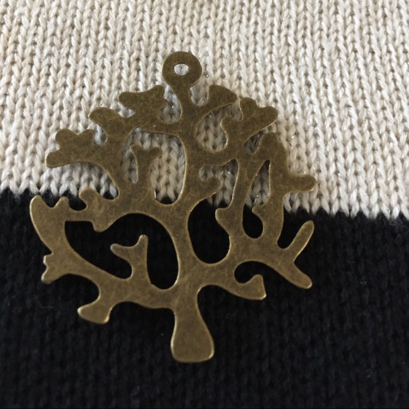 Tree of Life pendent. - Picture 3 of 4