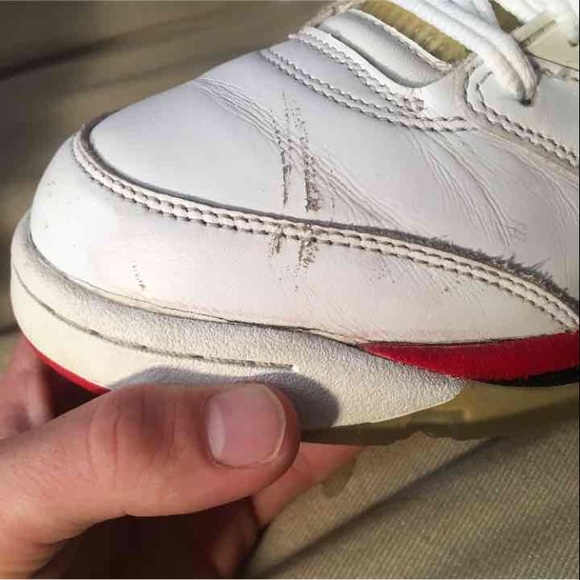 Fire Red V - Picture 2 of 4