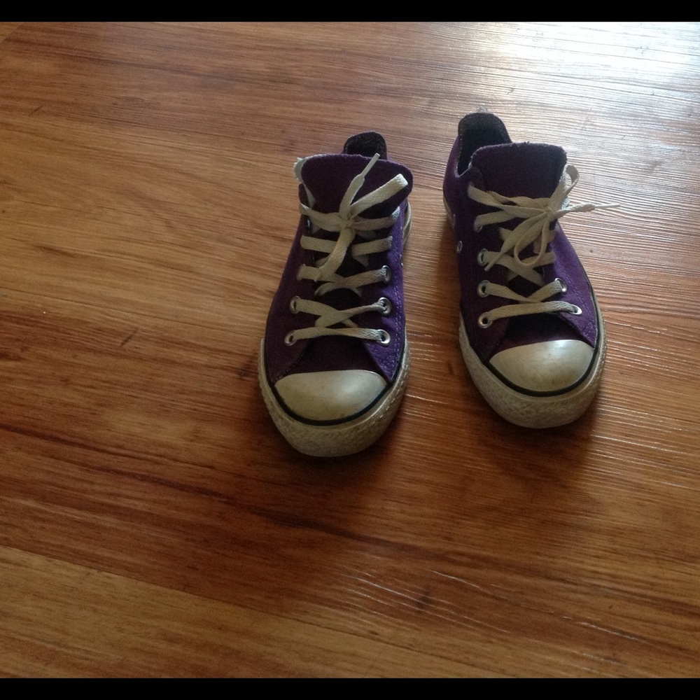 Dark purple converse