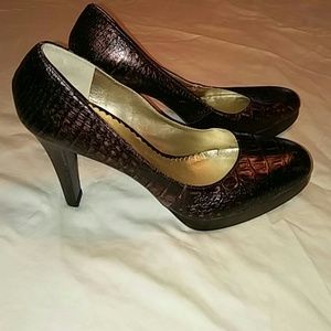 Jessica Simpson NWOT Heels