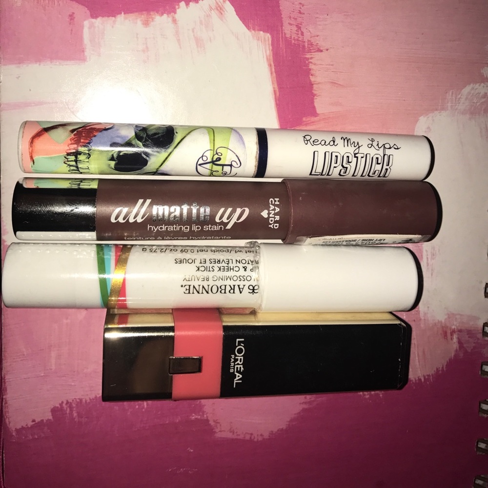 Lip and cheek bundle